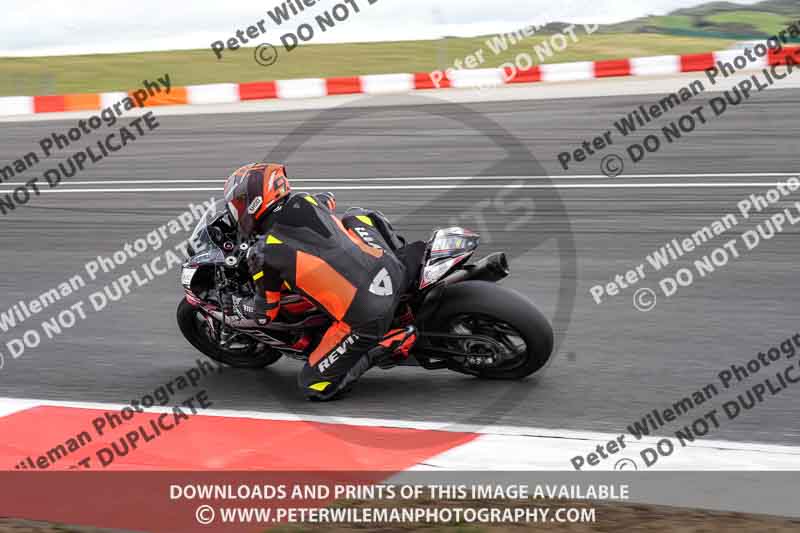 cadwell no limits trackday;cadwell park;cadwell park photographs;cadwell trackday photographs;enduro digital images;event digital images;eventdigitalimages;navarra;no limits trackdays;peter wileman photography;racing digital images;trackday digital images;trackday photos